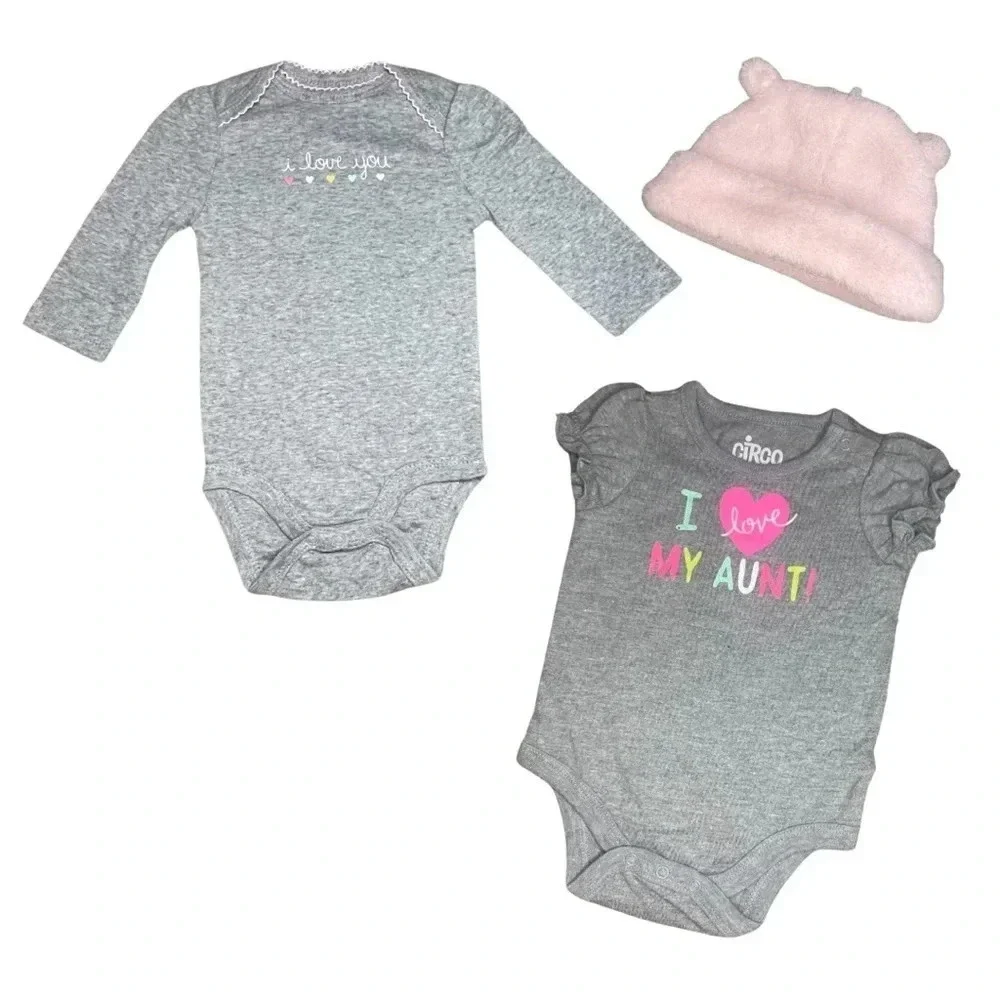 Onesie Bundle - “I Love My Aunt” & “I Love You” Themes, 0-3 Months with Hat